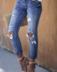 Fading Distressed Pants With Holes Crop Jeans